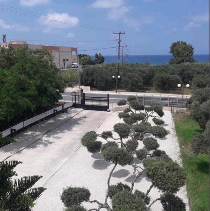 Photo of Outdoor in Gerani