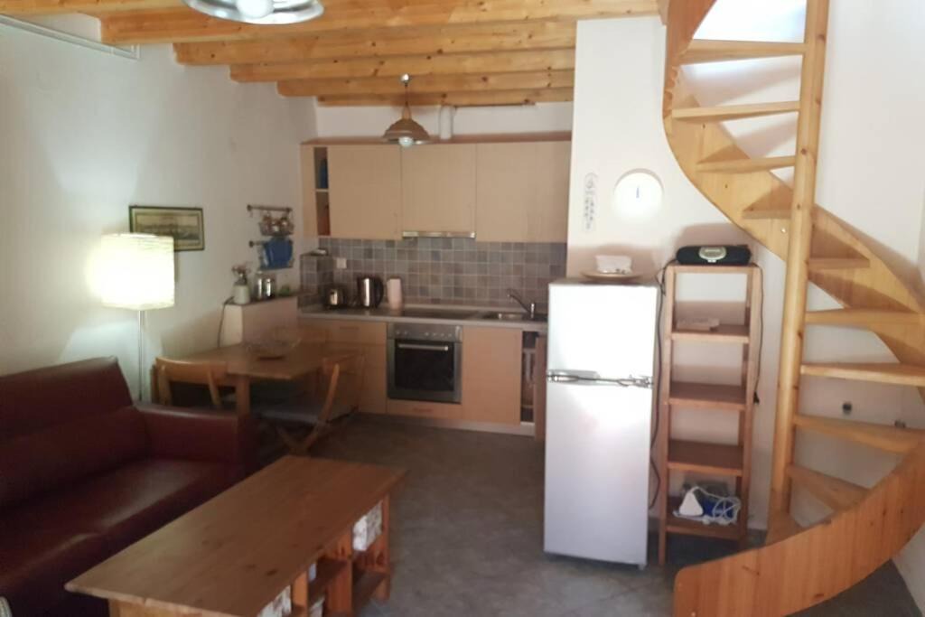 Photo of Livingroom in Trikeri