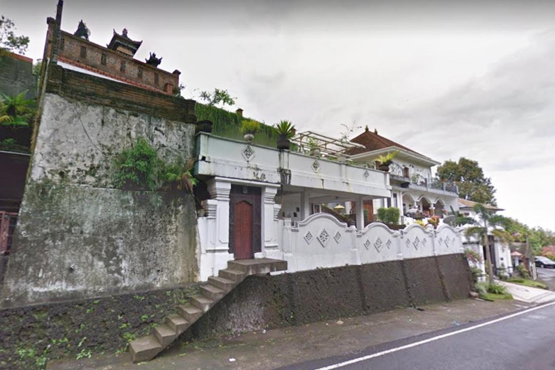 Photo of Buildings in Wanagiri