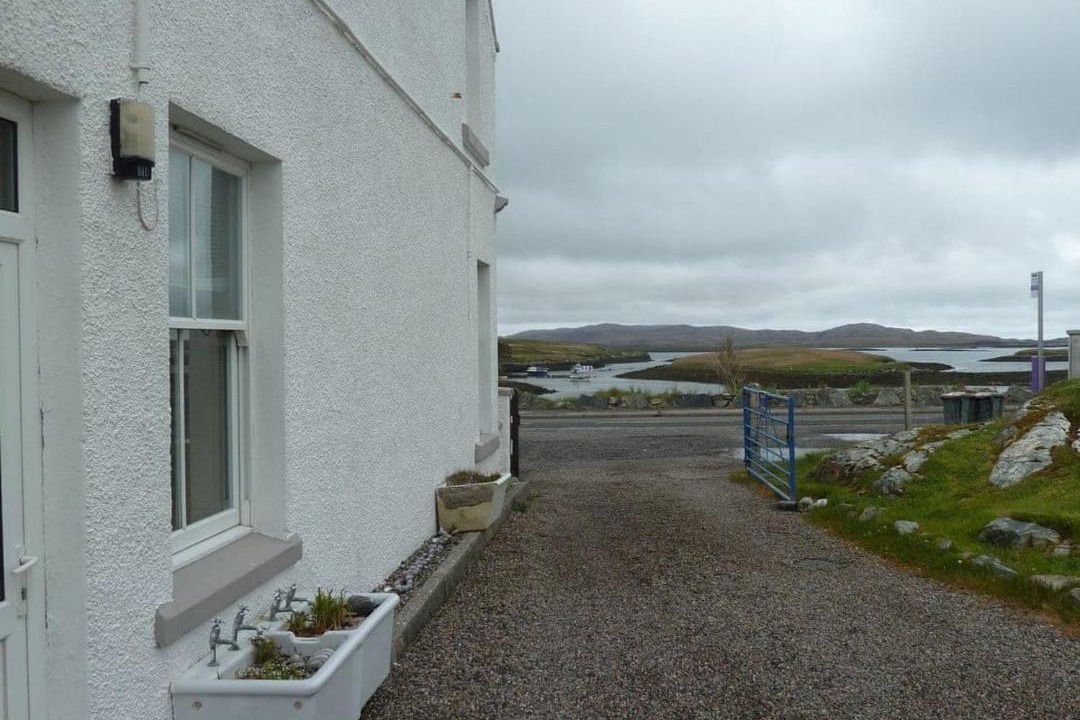 Photo of Others in Lochmaddy