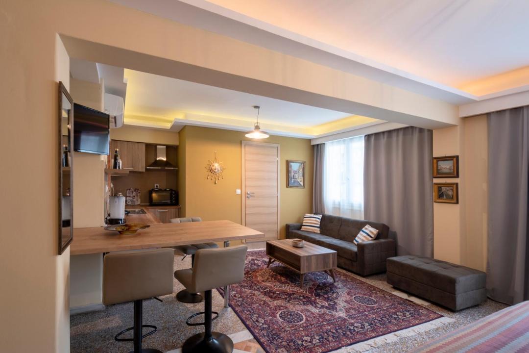 Photo of Livingroom in Psirri