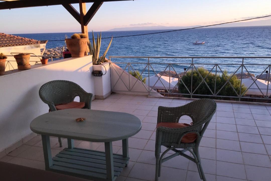 Photo of Patio Balcony in Akrogialion