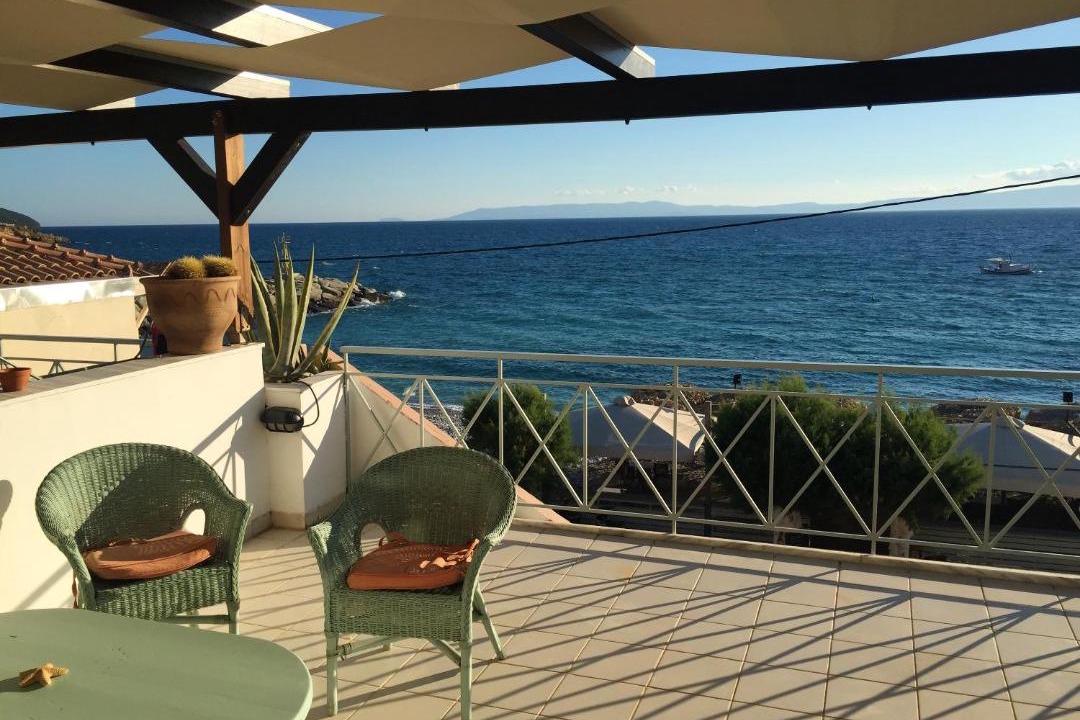 Photo of Patio Balcony in Akrogialion