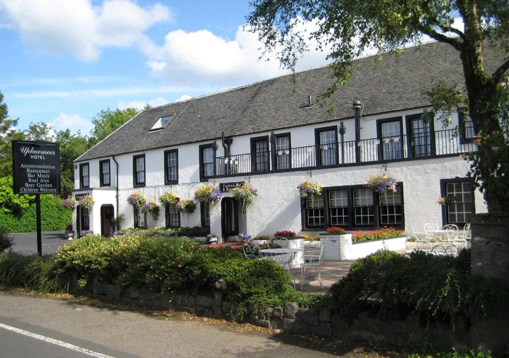 Photo of Others in Uplawmoor