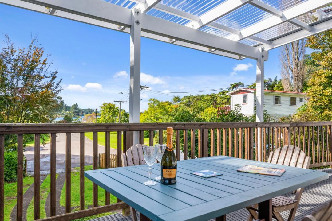 Photo of Patio Balcony in Okere Falls