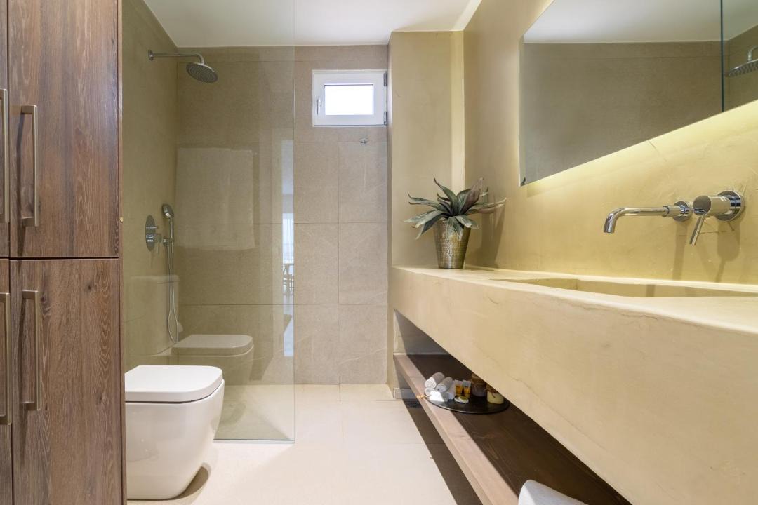 Photo of Bathroom in Kokkini Chani