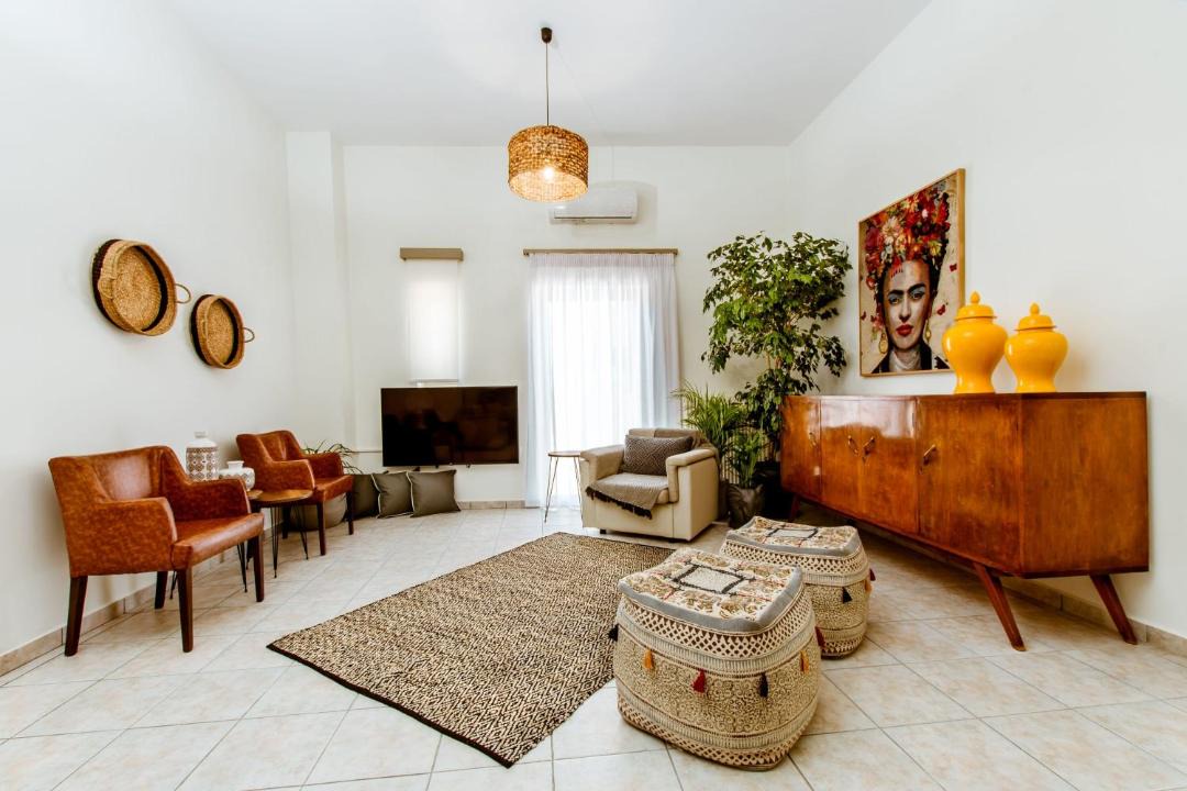 Photo of Livingroom in Platanos