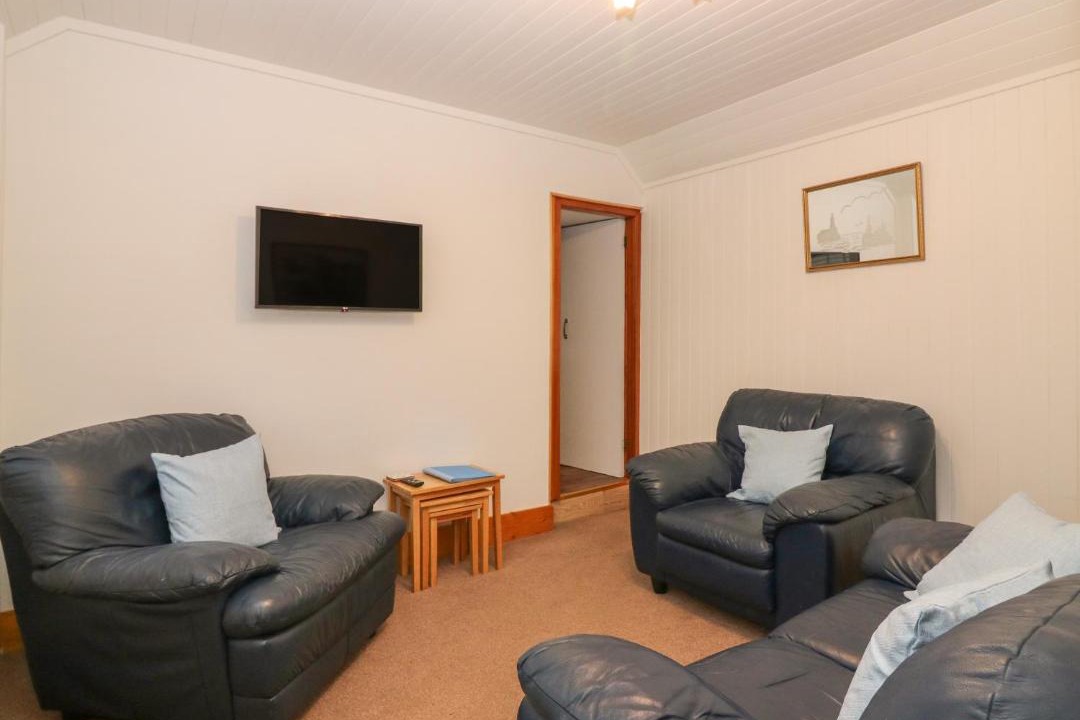 Photo of Others in St Combs