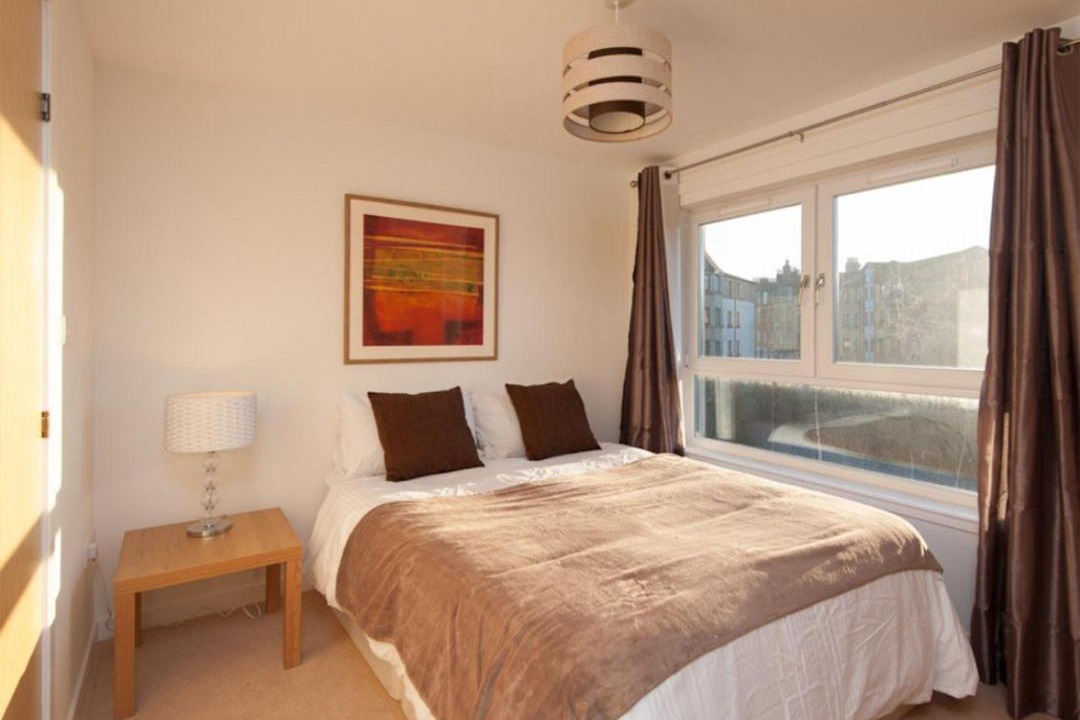 Photo of Bedroom in Restalrig