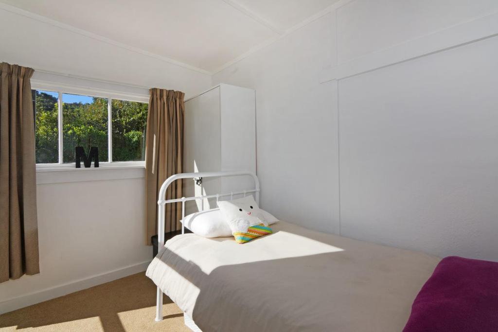 Photo of Bedroom in Waikawa Bay