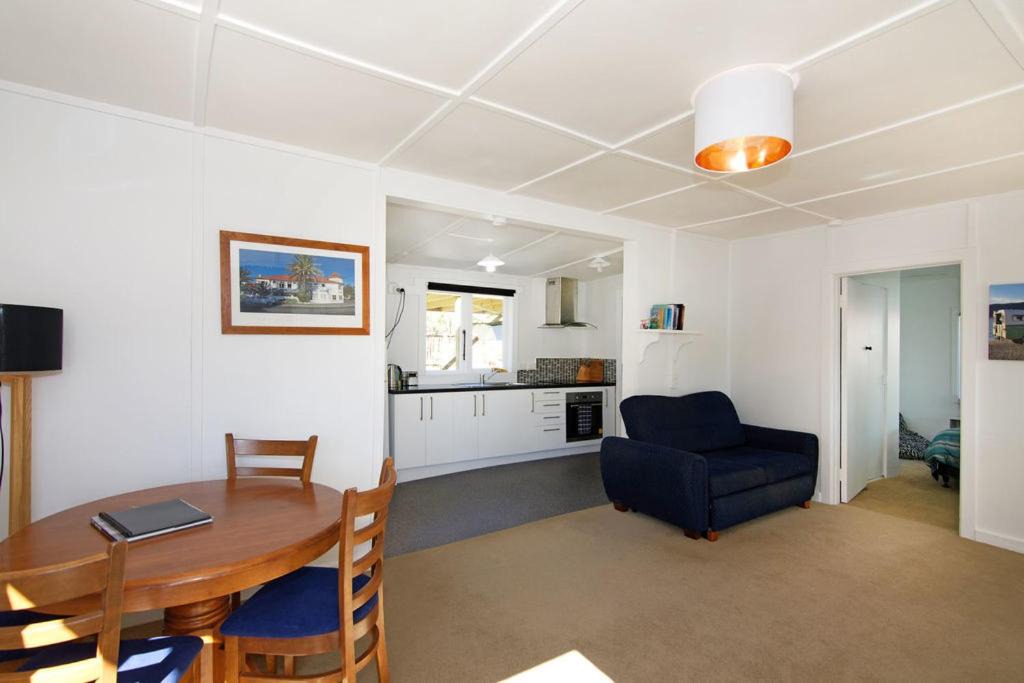 Photo of Livingroom in Waikawa Bay