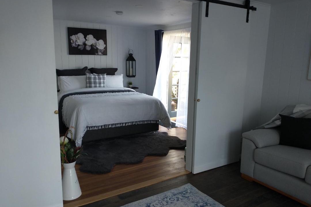 Photo of Bedroom in Strahan