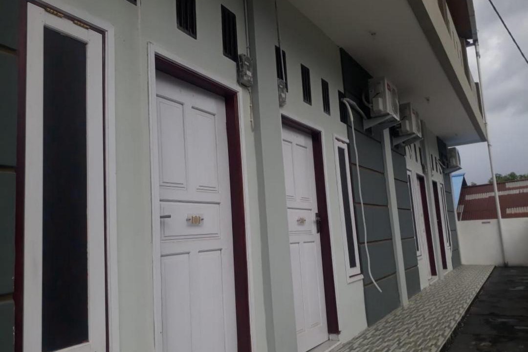 Photo of Buildings in Manado City Centre