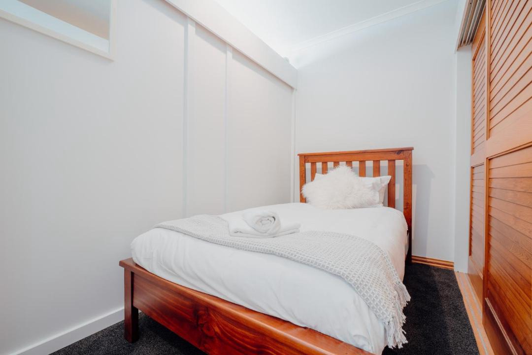 Photo of Bedroom in Auckland Central Business District