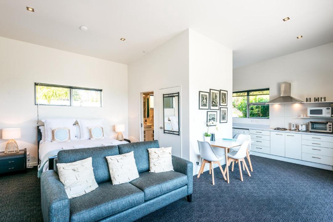 Photo of Livingroom in Matiatia Bay