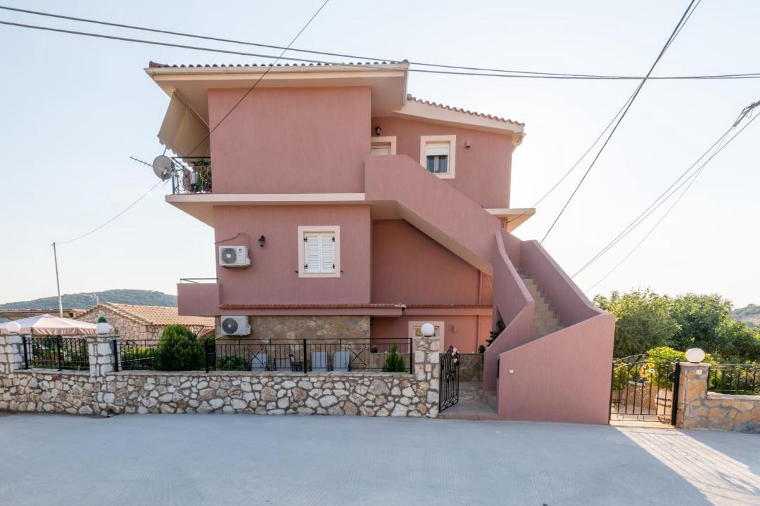 Photo of Buildings in Razata