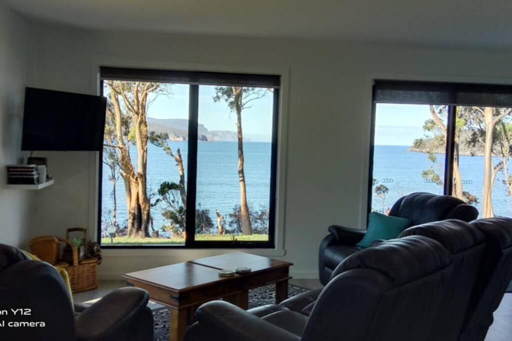 Photo of Livingroom in Port Arthur