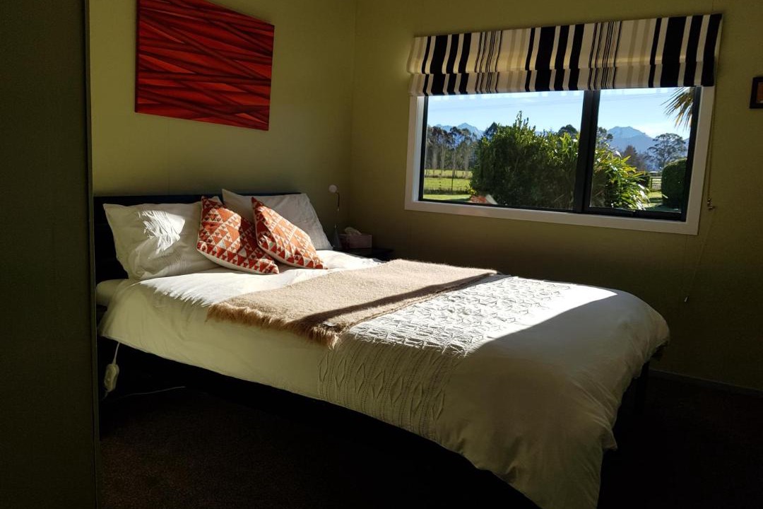 Photo of Bedroom in Manapouri