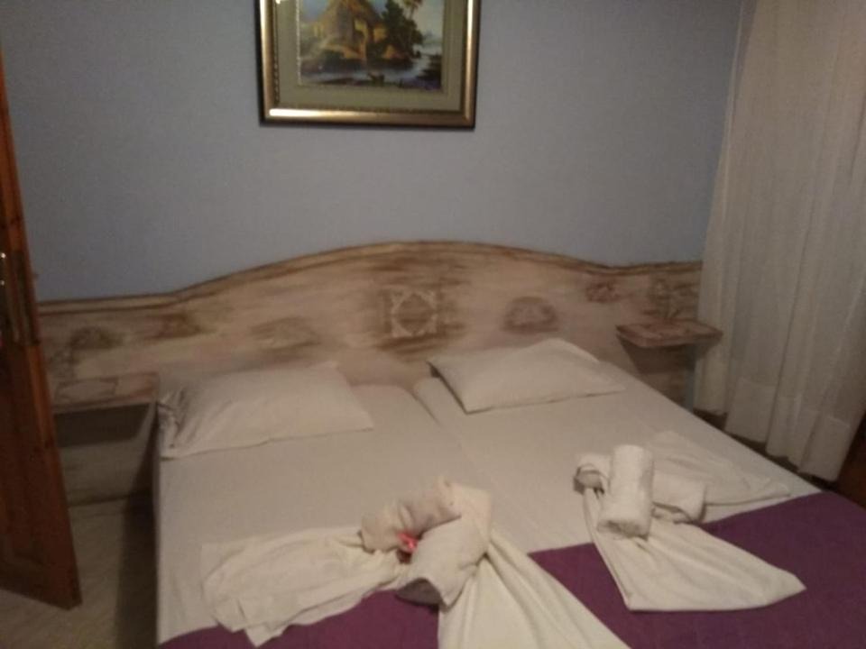 Photo of Others in Skala Marion