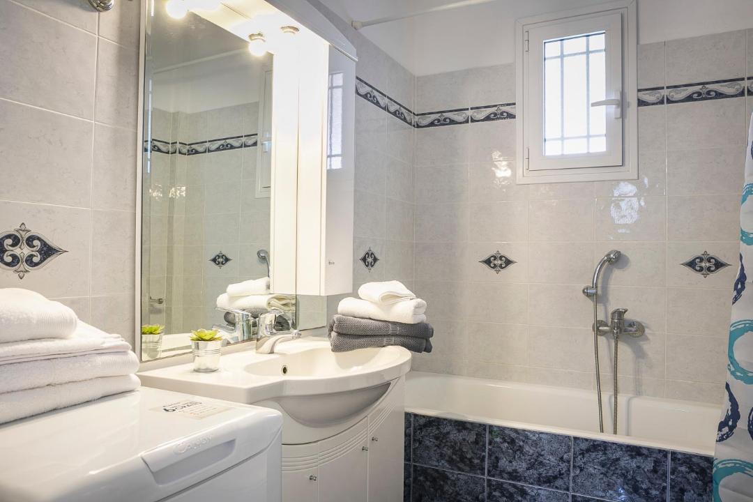 Photo of Bathroom in Eleios-Pronnoi
