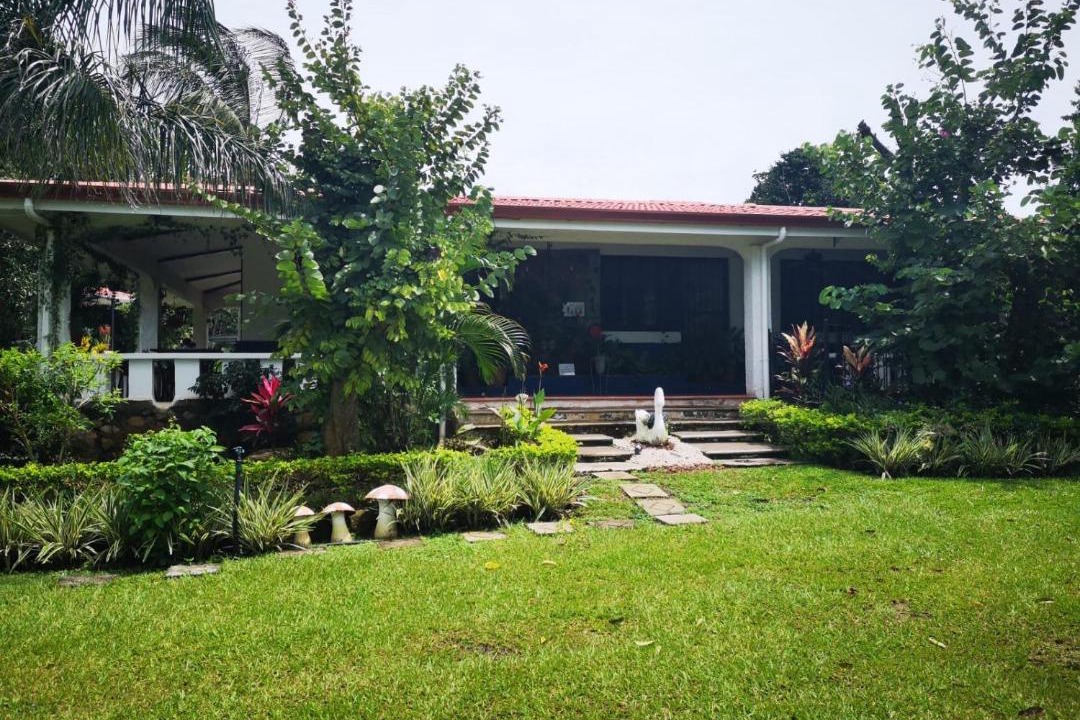 Photo of Buildings in Turrucares