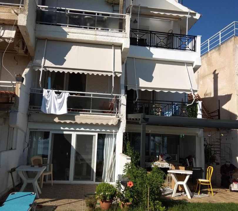 Photo of Buildings in Loutra Oraias Elenis