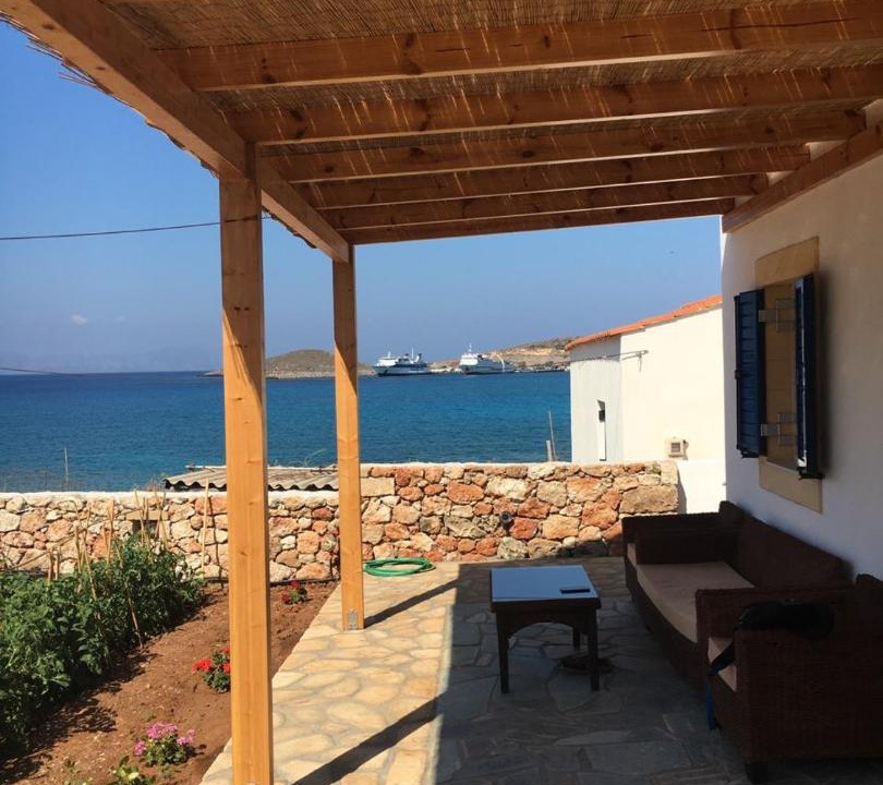 Photo of Patio Balcony in Diakofti