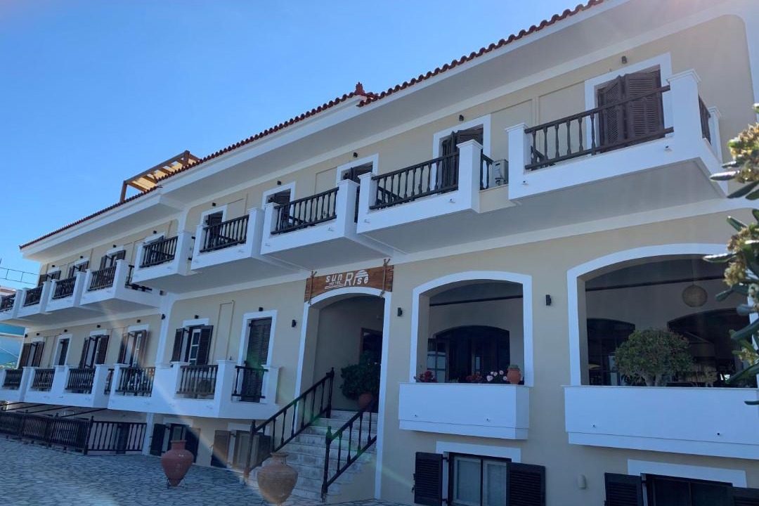 Photo of Buildings in Ireon