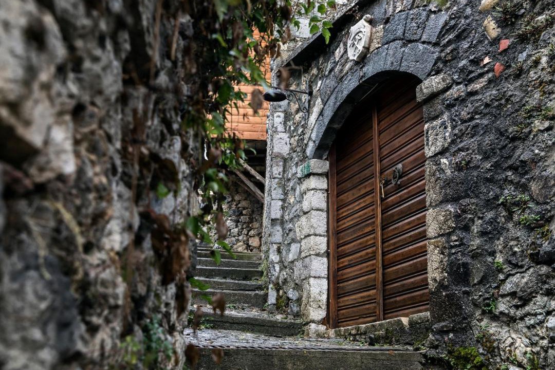Photo of Buildings in Trikolonoi