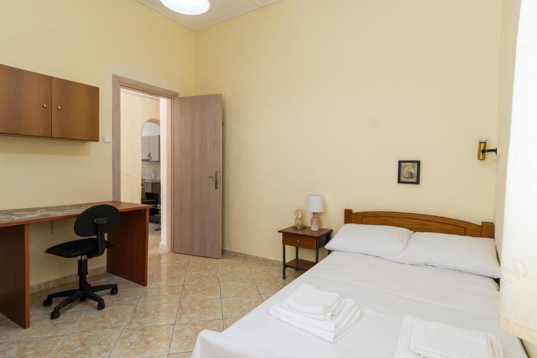 Photo of Bedroom in Alonia