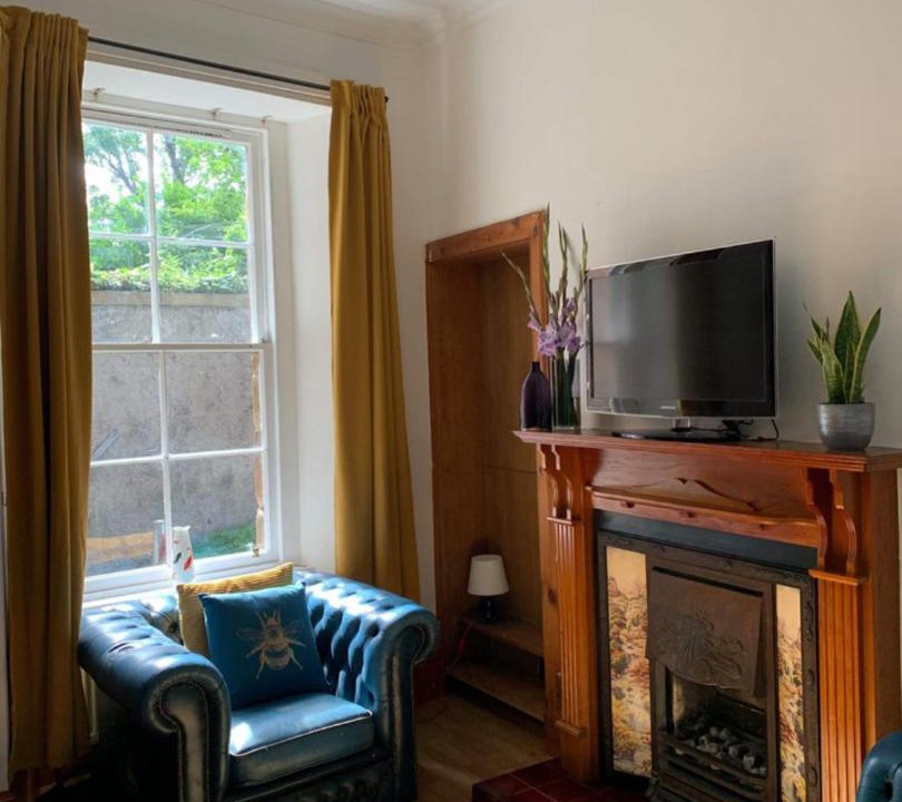 Photo of Livingroom in Newhaven