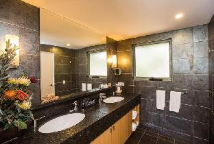 Photo of Bathroom in Freycinet