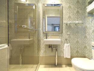 Photo of Bathroom in Wynyard