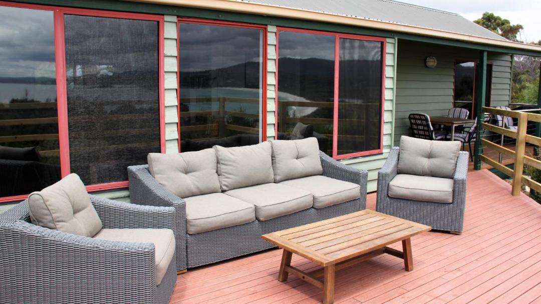 Photo of Patio Balcony in Binalong Bay