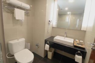 Photo of Bathroom in Lagoi