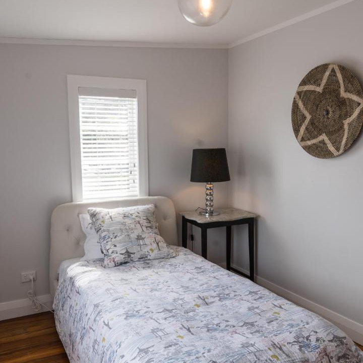 Photo of Bedroom in Russell