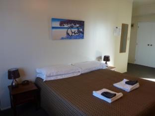 Photo of Bedroom in Drury