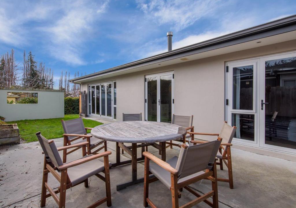 Photo of Patio Balcony in Wanaka