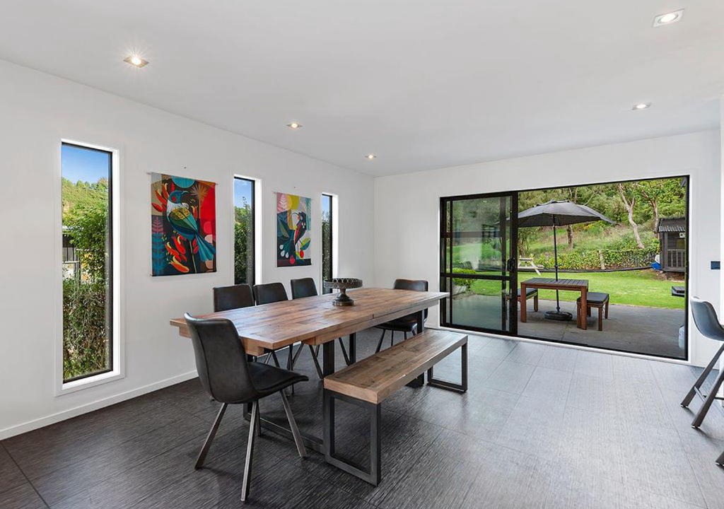Photo of Livingroom in Rangatira Park