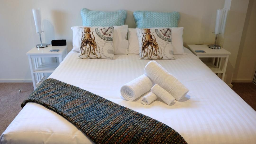 Photo of Bedroom in Binalong Bay