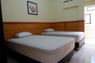 Photo of Others in Pacitan