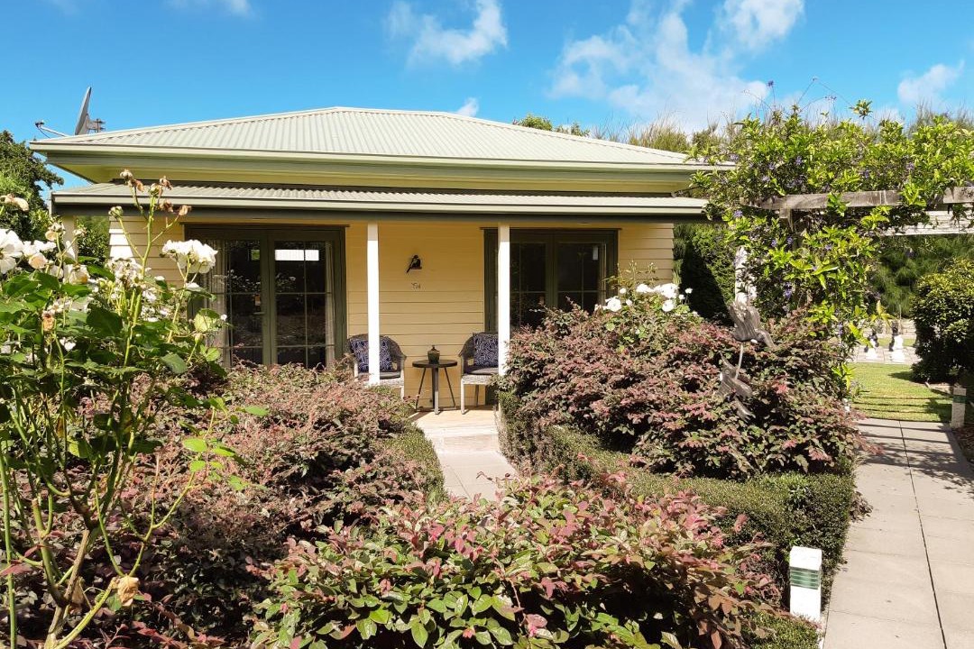 Photo of Buildings in Clive