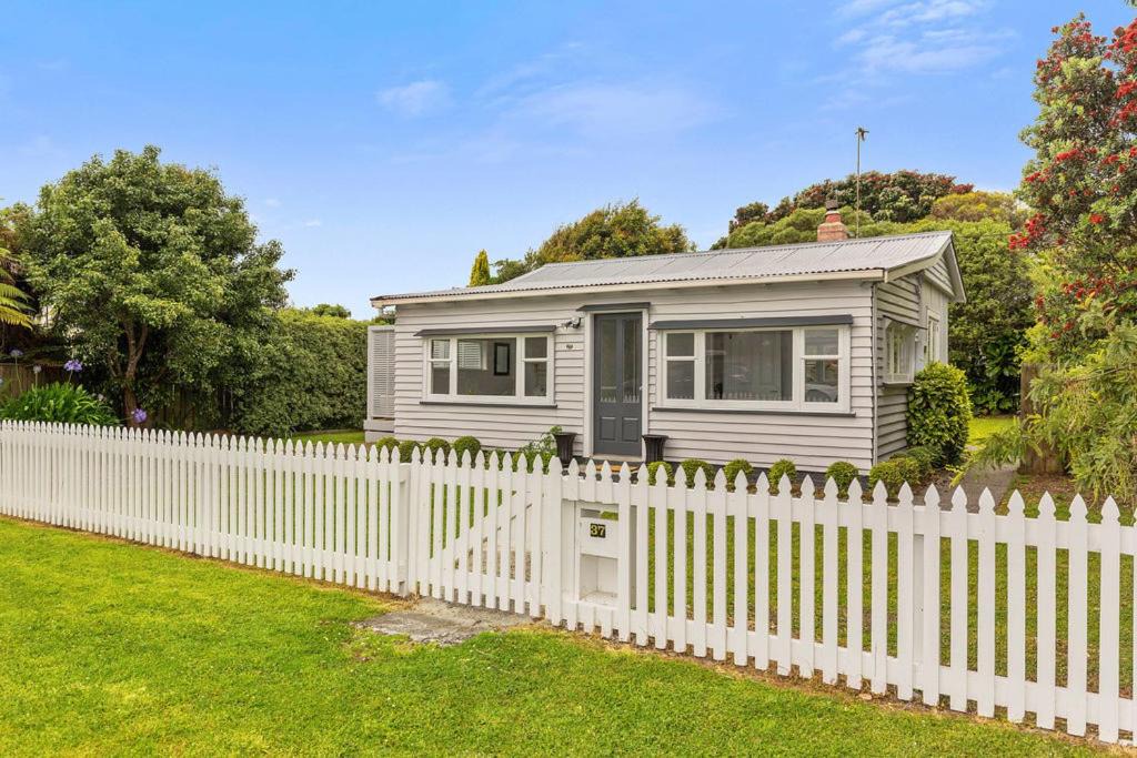 Photo of Buildings in Waikanae