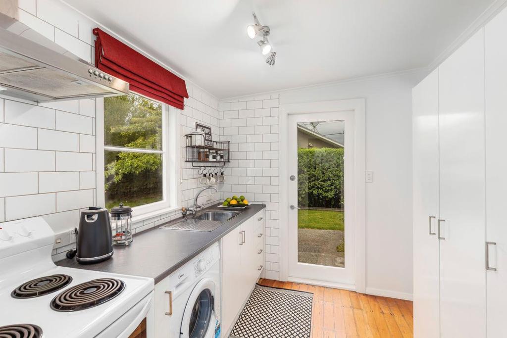 Photo of Kitchen in Waikanae