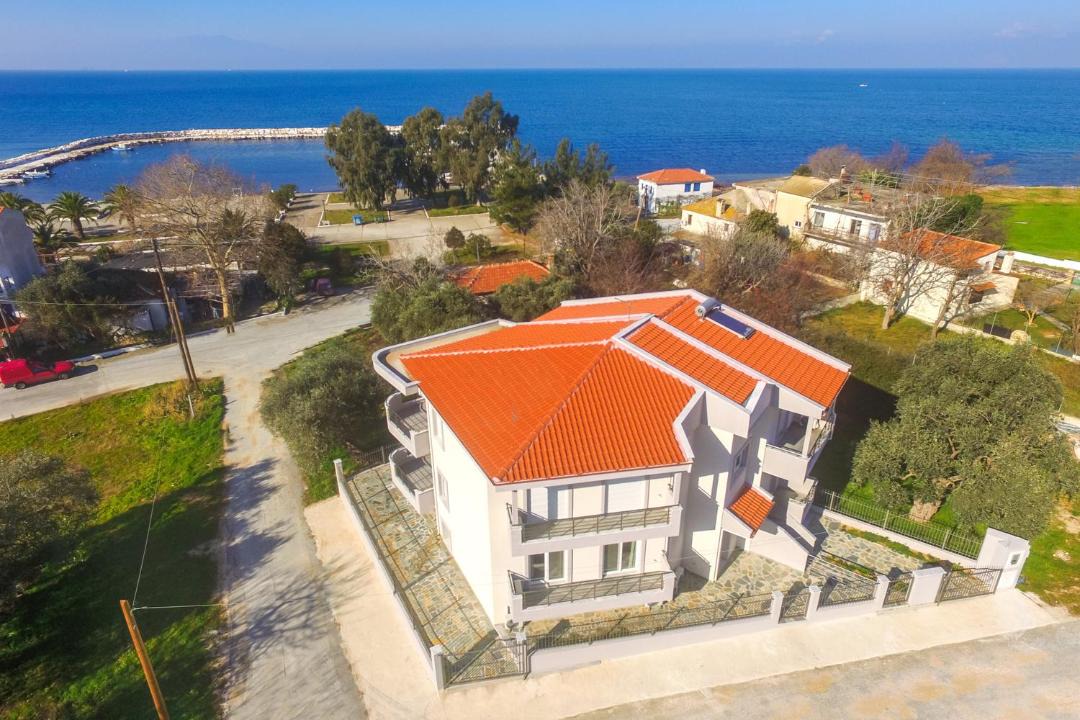 Photo of Others in Skala Rachoniou