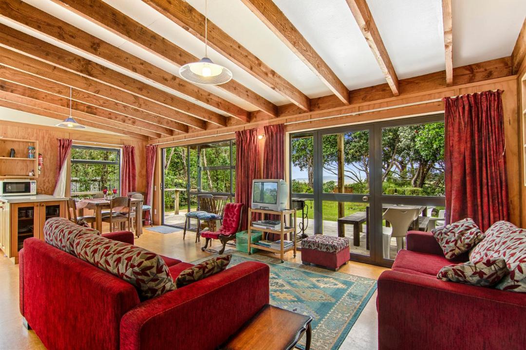 Photo of Livingroom in Parapara