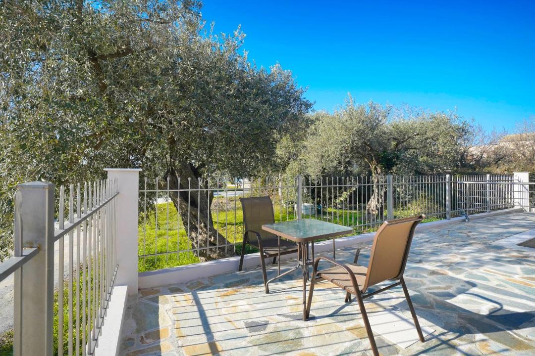 Photo of Patio Balcony in Skala Rachoniou