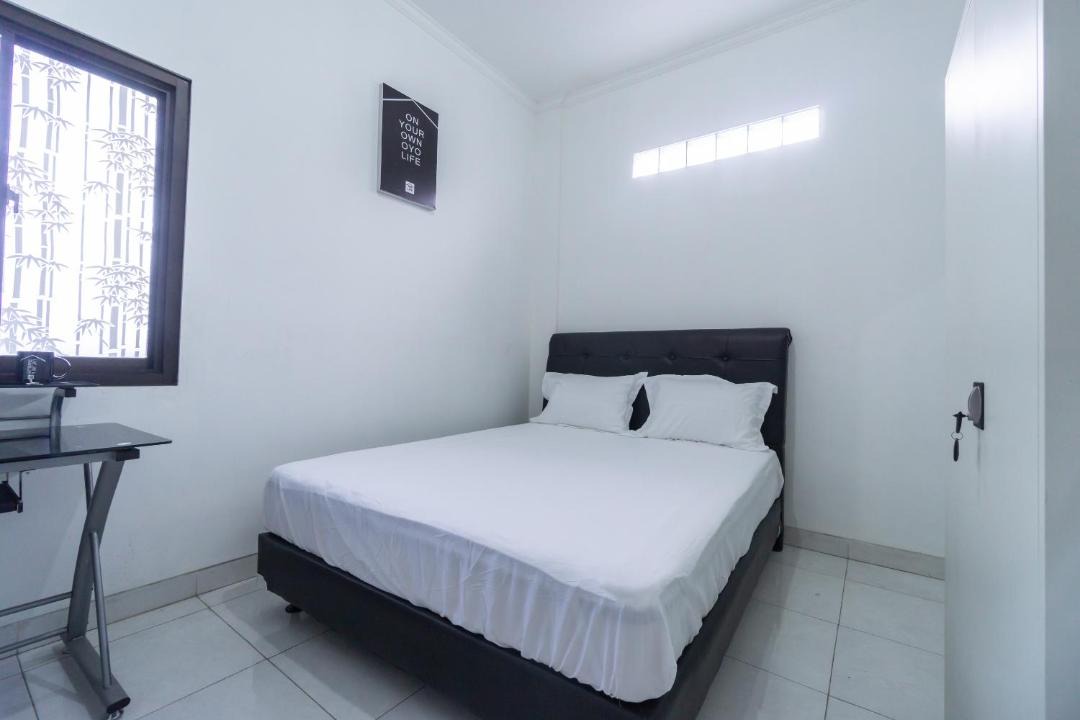 Photo of Bedroom in Bekasi Barat