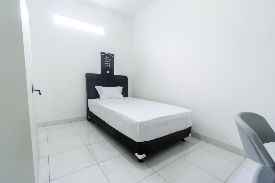 Photo of Bedroom in Bekasi Barat