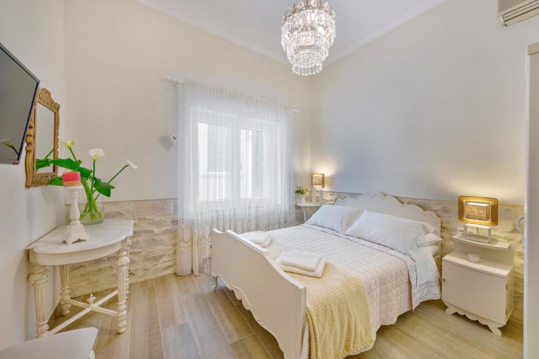 Photo of Bedroom in Ermoupoli